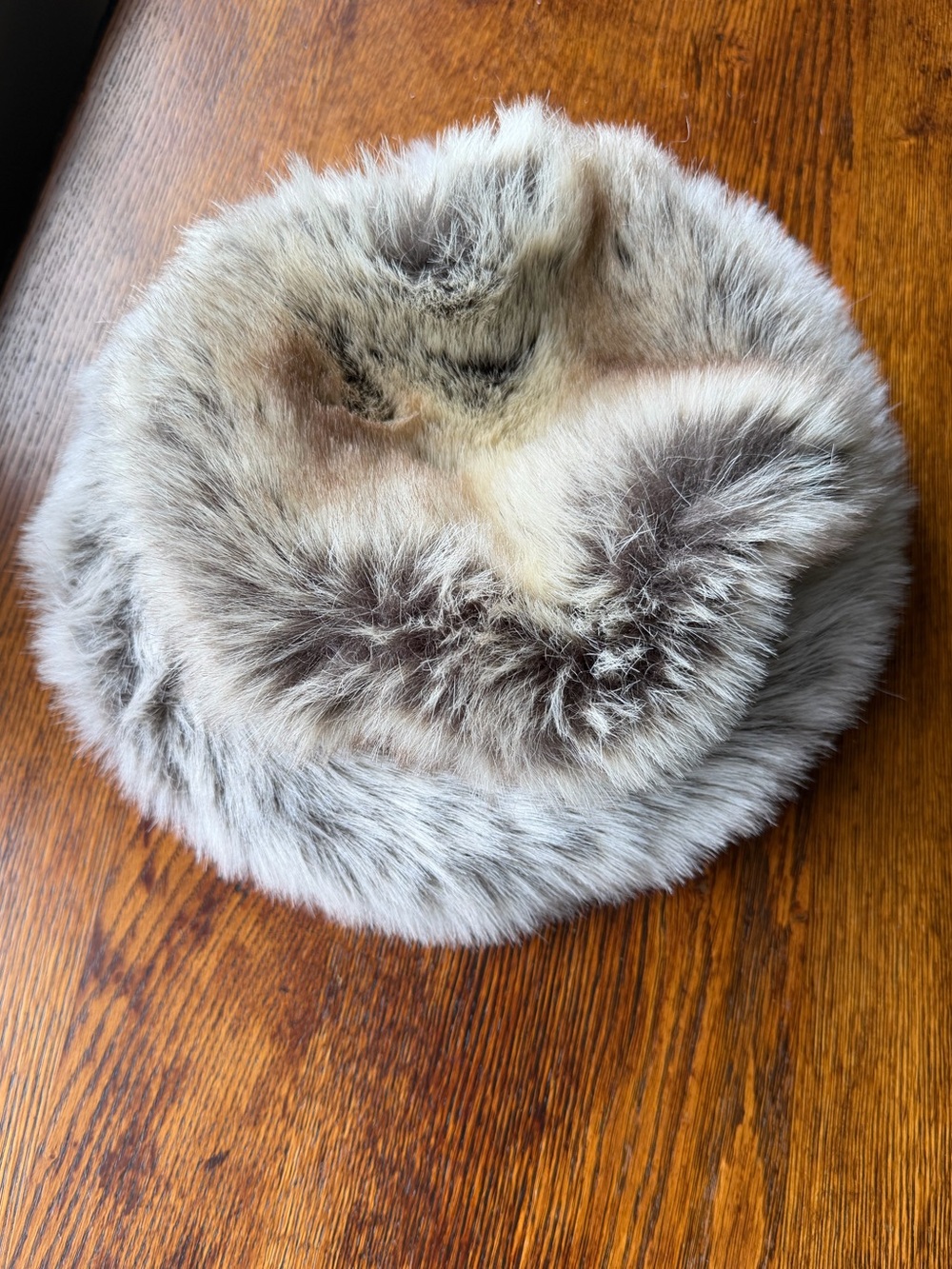 Parkhurst Plush Faux Fur Hat in Gray and Cream Tones. EUC